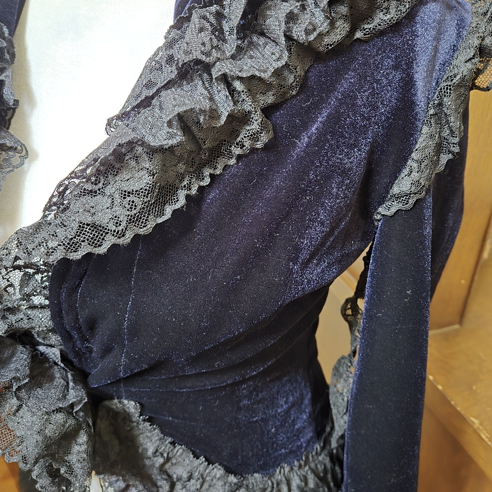 Italian Black Lace-Trimmed Jacket - Picture 2 of 7